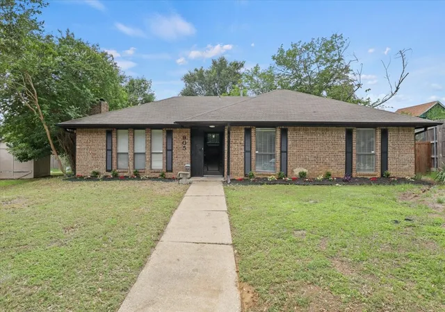 Photo 1 of Single family home for sale at 905 Timber Valley Cir, Flower Mound, TX 75028 | MLS# 21373874 | Listing updated on 2026-09-16