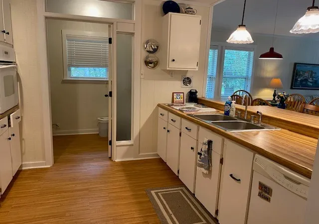 Photo 3 of Single family home for sale at 3347 Bandera St, Athens, TX 75752 | MLS# 21374052 | Listing updated on 2026-09-08