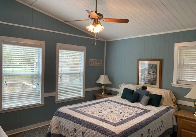 Photo 3 of Single family home for sale at 3347 Bandera St, Athens, TX 75752 | MLS# 21374052 | Listing updated on 2026-09-08
