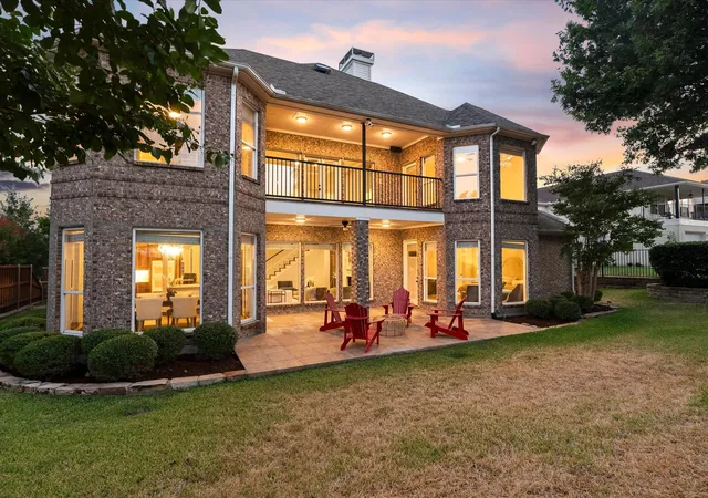 Photo 2 of Single family home for sale at 6713 Columbine Way, Plano, TX 75093 | MLS# 21374071 | Listing updated on 2026-09-12