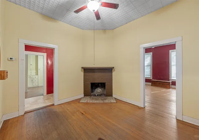 Photo 3 of Single family home for sale at 2623 N 15th A St, Waco, TX 76708 | MLS# 21374177 | Listing updated on 2026-09-09