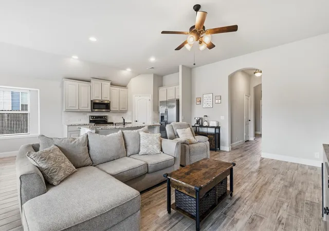 Photo 4 of Single family home for sale at 211 Nickolas Dr, Princeton, TX 75407 | MLS# 21372607 | Listing updated on 2026-09-13