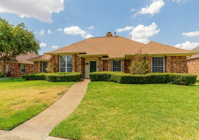 Photo 1 of Single family home for sale at 2526 Willowdale Dr, Carrollton, TX 75006 | MLS# 21371386 | Listing updated on 2026-09-20