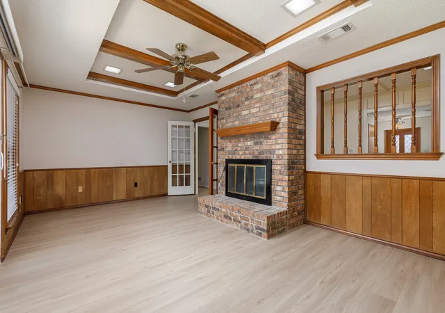 Photo 3 of Single family home for sale at 2526 Willowdale Dr, Carrollton, TX 75006 | MLS# 21371386 | Listing updated on 2026-09-20