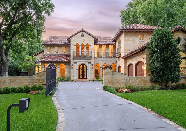 Photo 1 of Mansion for sale at 5543 Edlen Dr, Dallas, TX 75220 | MLS# 21365489 | Listing updated on 2026-09-13