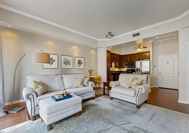 Photo 3 of Condo for sale at 3225 Turtle Crk Blvd #318, Dallas, TX 75219 | MLS# 21374192 | Listing updated on 2026-09-12
