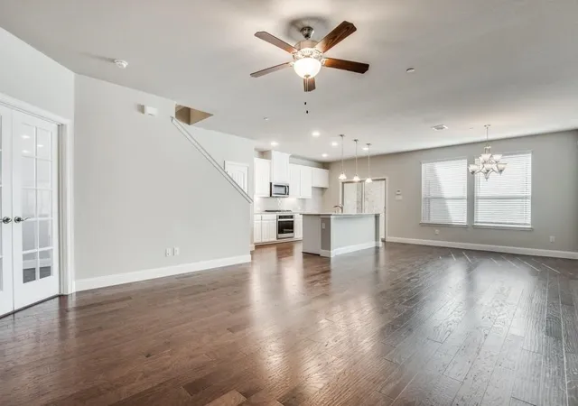 Photo 2 of Sale Pending at 409 Carnaby Ct, Mc Kinney, TX 75072 | MLS# 21374283 | Listing updated on 2026-09-14