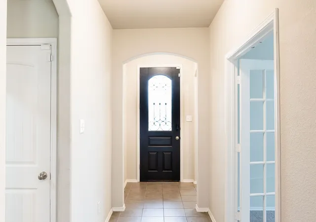 Photo 4 of Single family home for sale at 6325 Longhorn Herd Ln, Fort Worth, TX 76123 | MLS# 21372342 | Listing updated on 2026-09-13