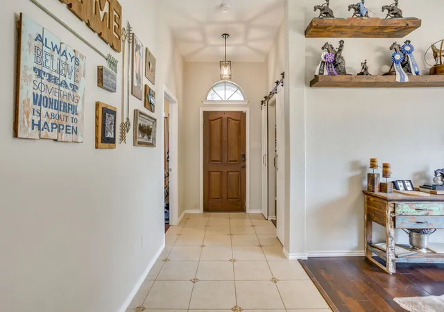 Photo 3 of Single family home for sale at 1609 Serenity Ln, Weatherford, TX 76087 | MLS# 21373902 | Listing updated on 2026-09-16