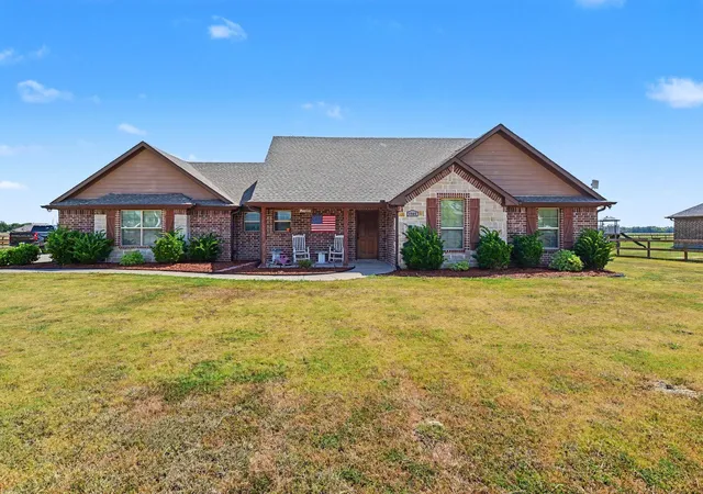 Photo 1 of Single family home for sale at 4909 County Rd 2720, Caddo Mills, TX 75135 | MLS# 21368400 | Listing updated on 2026-09-09