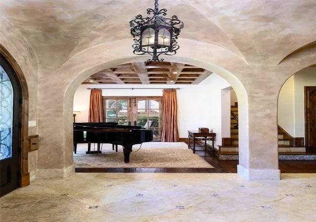 Photo 3 of Single family home for sale at 3425 Wentwood Dr, Dallas, TX 75225 | MLS# 21345736 | Listing updated on 2026-09-14