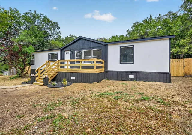Photo 1 of Manufactured home for sale at 3713 Shady Ln, Joshua, TX 76058 | MLS# 21372681 | Listing updated on 2026-09-08