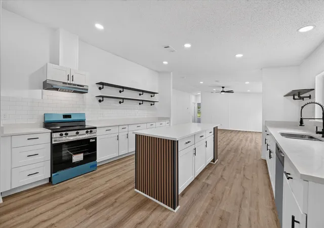 Photo 2 of Manufactured home for sale at 3713 Shady Ln, Joshua, TX 76058 | MLS# 21372681 | Listing updated on 2026-09-08