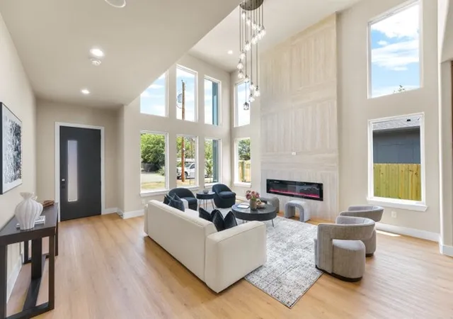 Single family home for sale at 5719 Bon Air Dr, Dallas, TX 75241 | MLS# 21373712
