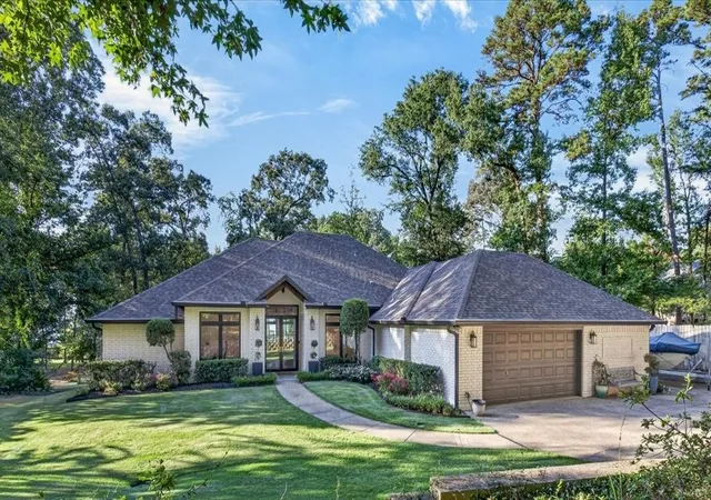 Photo 3 of Single family home for sale at 15740 Timberhill Dr, Flint, TX 75762 | MLS# 21374411 | Listing updated on 2026-09-19