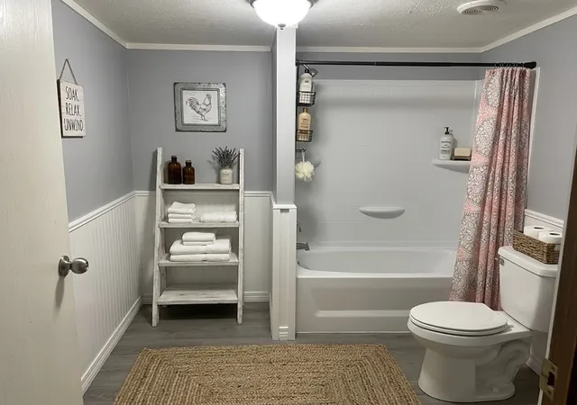 Photo 13 of Manufactured home for sale at 106 Tres Lagos Cir, Gun Barrel City, TX 75156 | MLS# 21374522 | Listing updated on 2026-10-05