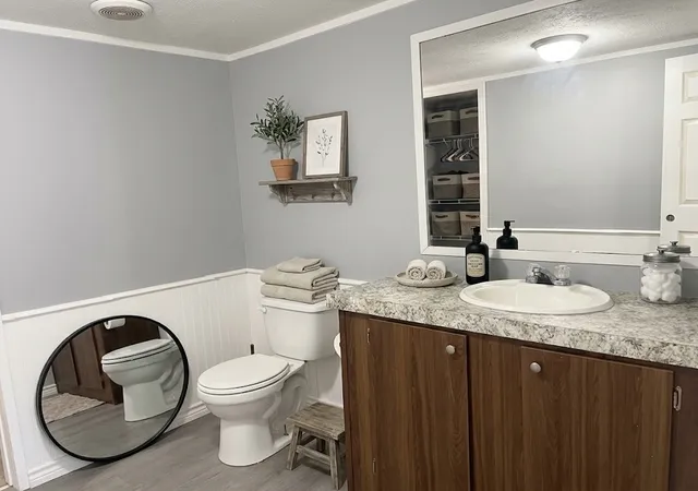 Photo 3 of Manufactured home for sale at 106 Tres Lagos Cir, Gun Barrel City, TX 75156 | MLS# 21374522 | Listing updated on 2026-09-14