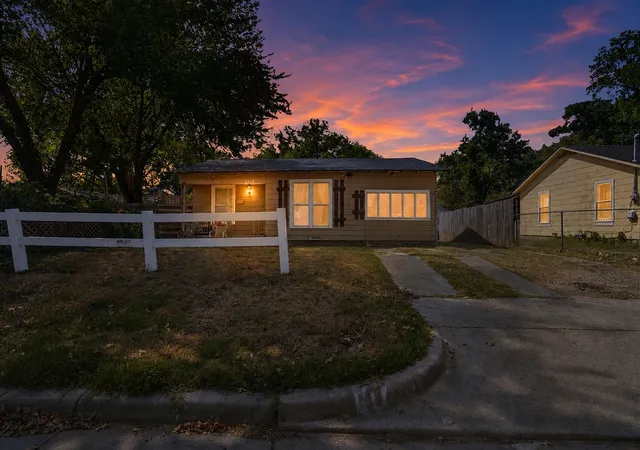 Photo 1 of Sale Pending at 3516 Wilbarger St, Fort Worth, TX 76119 | MLS# 21373685 | Listing updated on 2026-09-14