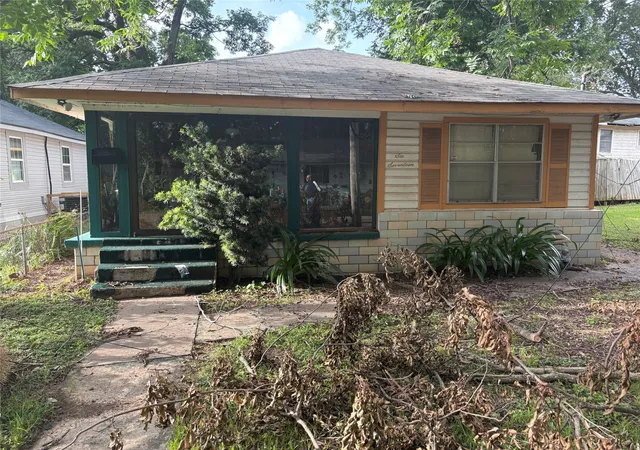 Photo 2 of Single family home for sale at 617 Kelly St, Bossier City, LA 71111 | MLS# 21374511 | Listing updated on 2026-09-10