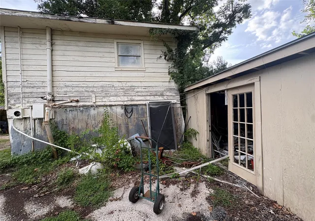 Photo 2 of Single family home for sale at 619 Kelly St #5, Bossier City, LA 71111 | MLS# 21374535 | Listing updated on 2026-09-10