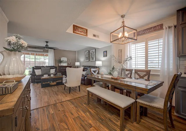 Photo 2 of Single family home for sale at 2916 Lockwood Dr, Carrollton, TX 75007 | MLS# 21370298 | Listing updated on 2026-09-18