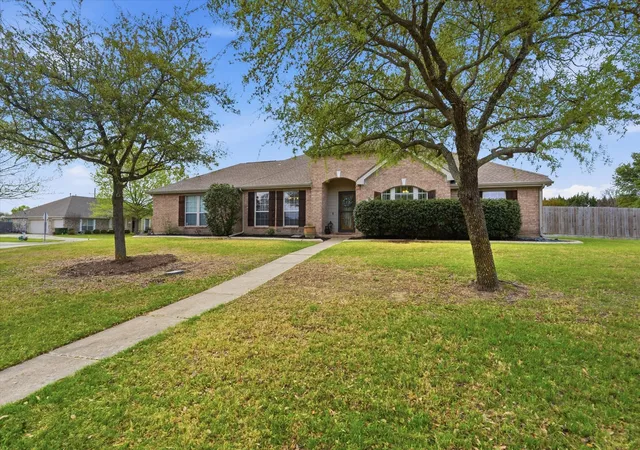 Photo 1 of Single family home for sale at 114 Clydesdale Dr, Fate, TX 75087 | MLS# 21374010 | Listing updated on 2026-09-07