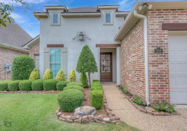Photo 2 of Single family home for sale at 434 Stacey Ln, Bossier City, LA 71111 | MLS# 21369755 | Listing updated on 2026-09-14