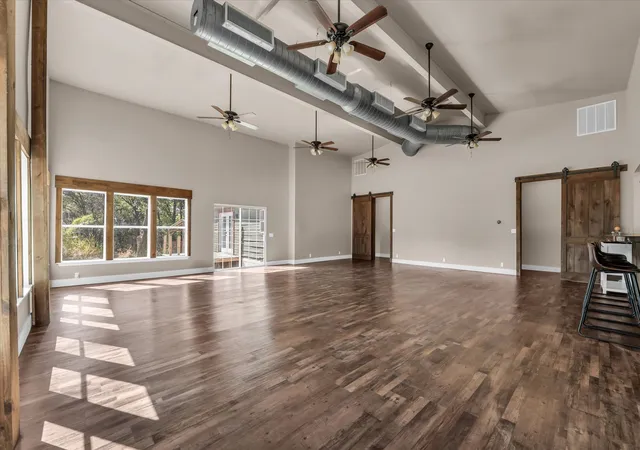 Photo 4 of Manufactured home for sale at 245 Windmill Ln, Waco, TX 76705 | MLS# 21374487 | Listing updated on 2026-09-13