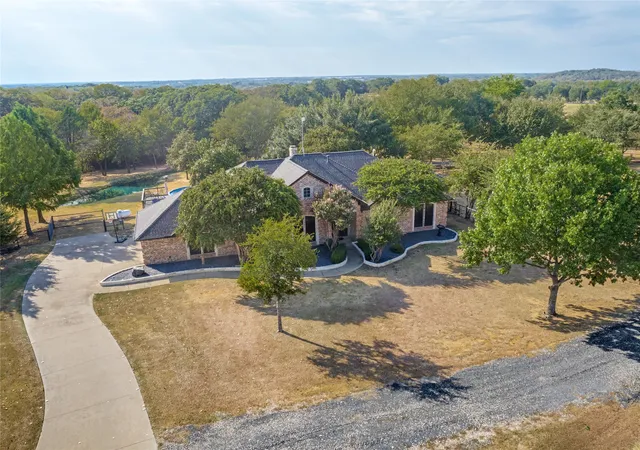 Photo 3 of Single family home for sale at 4291 Indian Paint Trl, Aubrey, TX 76227 | MLS# 21370407 | Listing updated on 2026-09-11