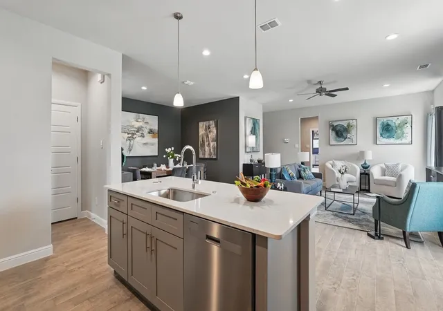 Photo 4 of Sale Pending at 4919 Simmental Dr, Arlington, TX 76001 | MLS# 21371934 | Listing updated on 2026-09-09