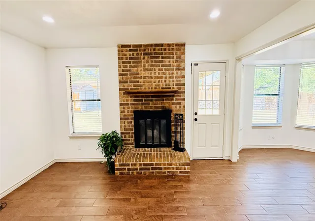 Photo 4 of Sale Pending at 1402 Preston Trl Ct, Graham, TX 76450 | MLS# 21372459 | Listing updated on 2026-10-07
