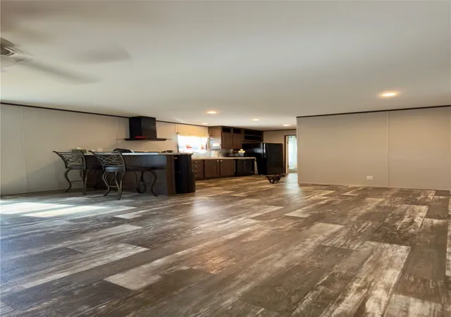 Photo 3 of Single family home for sale at 1108 Ridgeview Cir, Granbury, TX 76048 | MLS# 21369846 | Listing updated on 2026-09-11