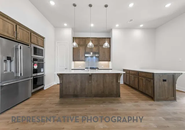 Photo 3 of Single family home for sale at 917 Schuberts Rd, Justin, TX 76247 | MLS# 21374389 | Listing updated on 2026-09-27