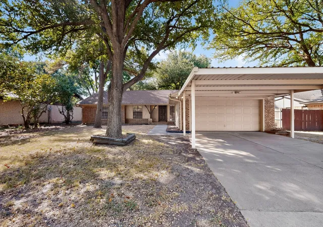 Photo 1 of Single family home for sale at 1020 Almond Dr, Mansfield, TX 76063 | MLS# 21373785 | Listing updated on 2026-09-30