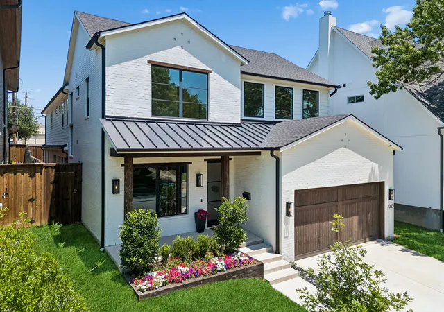 Photo 1 of Single family home for sale at 7323 Casa Loma Ave, Dallas, TX 75214 | MLS# 21373582 | Listing updated on 2026-09-14