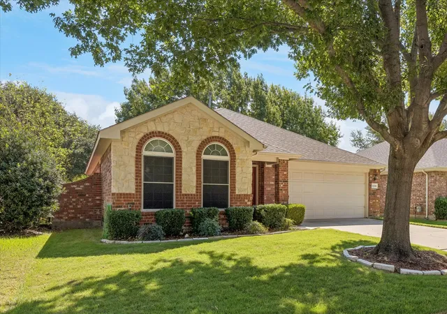 Photo 2 of Sale Pending at 5316 Shepherd Pl, Flower Mound, TX 75028 | MLS# 21373312 | Listing updated on 2026-09-15