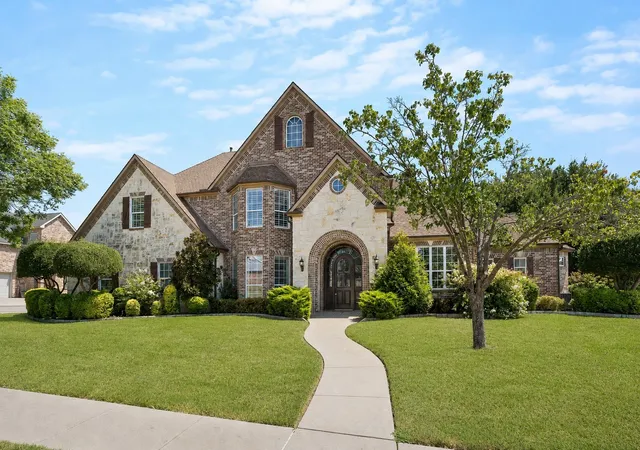 Photo 1 of Single family home for sale at 804 White Buffalo Ln, Rockwall, TX 75032 | MLS# 21374734 | Listing updated on 2026-10-04