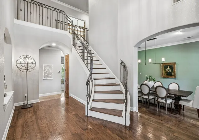 Photo 4 of Single family home for sale at 208 Polo Trl, Colleyville, TX 76034 | MLS# 21375046 | Listing updated on 2026-10-03