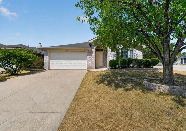 Photo 1 of Single family home for sale at 2400 Nogales Dr, Fort Worth, TX 76108 | MLS# 21374165 | Listing updated on 2026-10-22