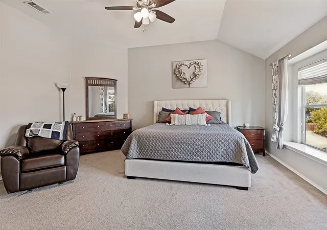 Photo 4 of Sale Pending at 3039 Stallion Xing, Irving, TX 75060 | MLS# 21375136 | Listing updated on 2026-09-16