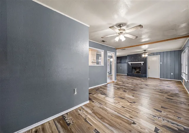 Photo 4 of Single family home for sale at 1311 E Stegall Rd, Robinson, TX 76706 | MLS# 21374928 | Listing updated on 2026-09-09