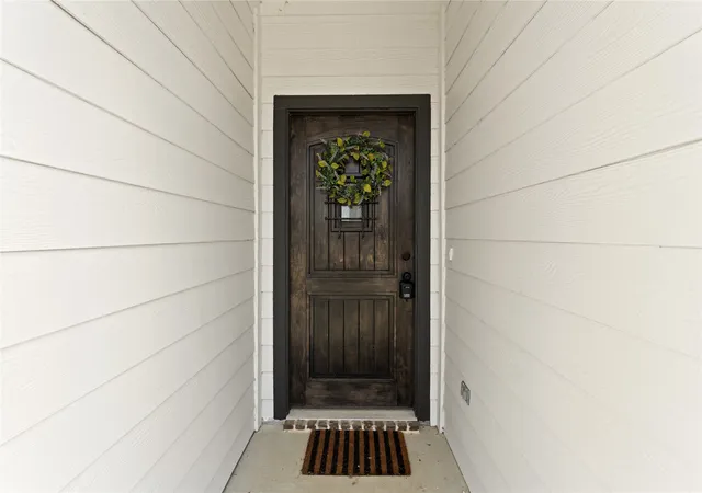 Photo 3 of Single family home for sale at 510 Don Ln, Itasca, TX 76055 | MLS# 21375158 | Listing updated on 2026-09-14