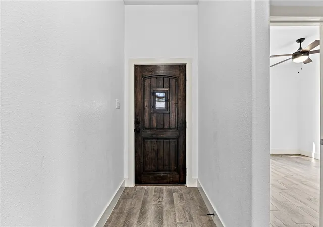 Photo 3 of Single family home for sale at 510 Don Ln, Itasca, TX 76055 | MLS# 21375158 | Listing updated on 2026-09-14