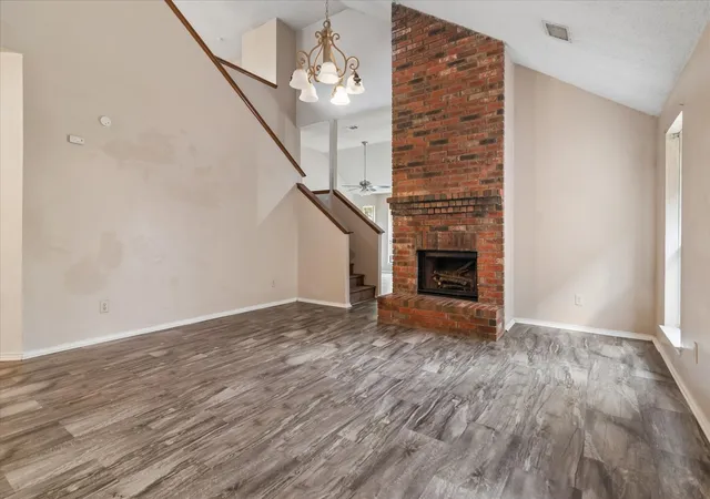 Photo 4 of Single family home for sale at 720 Ford Dr, Cedar Hill, TX 75104 | MLS# 21371929 | Listing updated on 2026-10-05