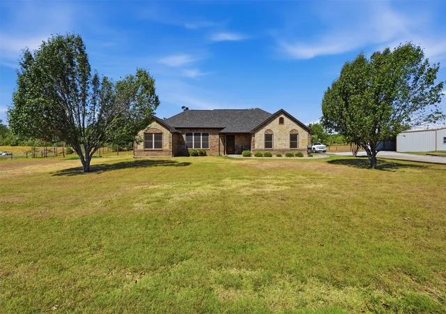 Photo 1 of Sale Pending at 201 N Casey Ct, Springtown, TX 76082 | MLS# 21373551 | Listing updated on 2026-09-18