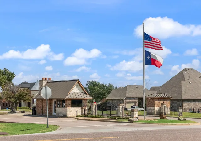 Photo 3 of Single family home for sale at 403 Riva Ridge, Wylie, TX 75098 | MLS# 21374561 | Listing updated on 2026-09-26