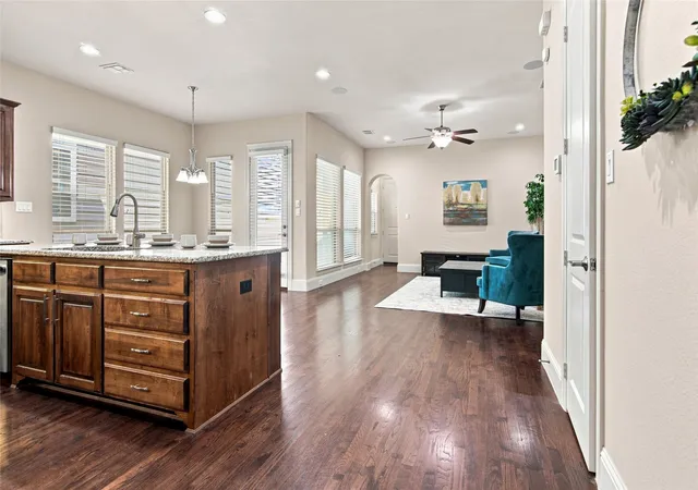 Photo 4 of Single family home for sale at 720 Northwood Dr, Flower Mound, TX 75022 | MLS# 21373929 | Listing updated on 2026-09-13