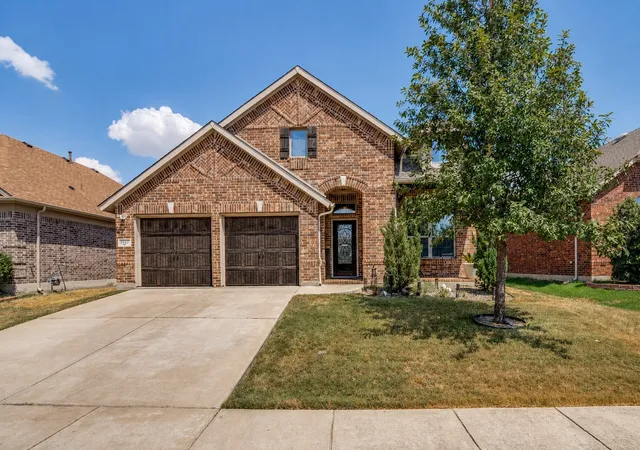 Photo 1 of Single family home for sale at 3827 Mustang Ave, Sachse, TX 75048 | MLS# 21375185 | Listing updated on 2026-09-11