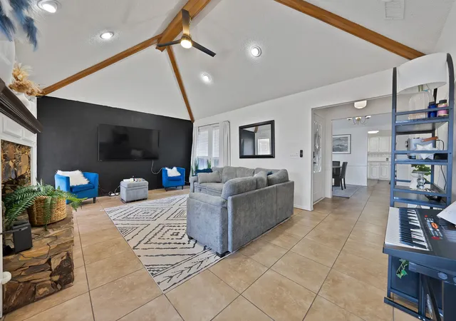 Photo 3 of Single family home for sale at 410 W Oak St, Wylie, TX 75098 | MLS# 21374518 | Listing updated on 2026-09-12