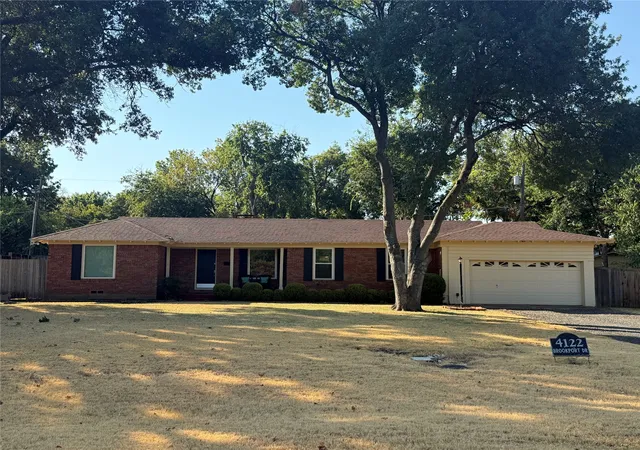 Photo 1 of Sale Pending at 4122 Brookport Dr, Dallas, TX 75229 | MLS# 21375126 | Listing updated on 2026-09-15